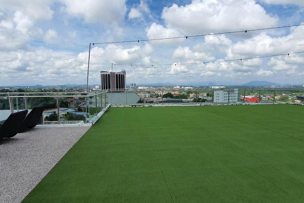 Kozi Square New Sgh Cozy Home Lv7B Kuching Exterior foto